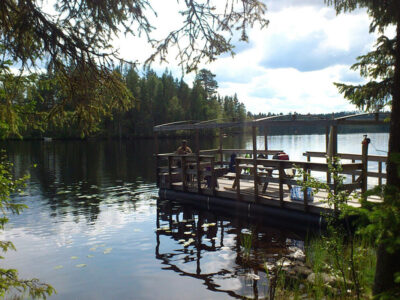 Dekorativ bild av Lögdö VIldmarkscamp