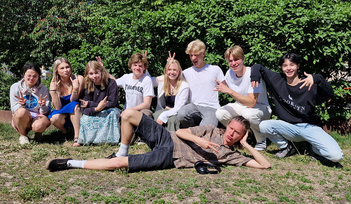 Gruppbild gatuartist 2023