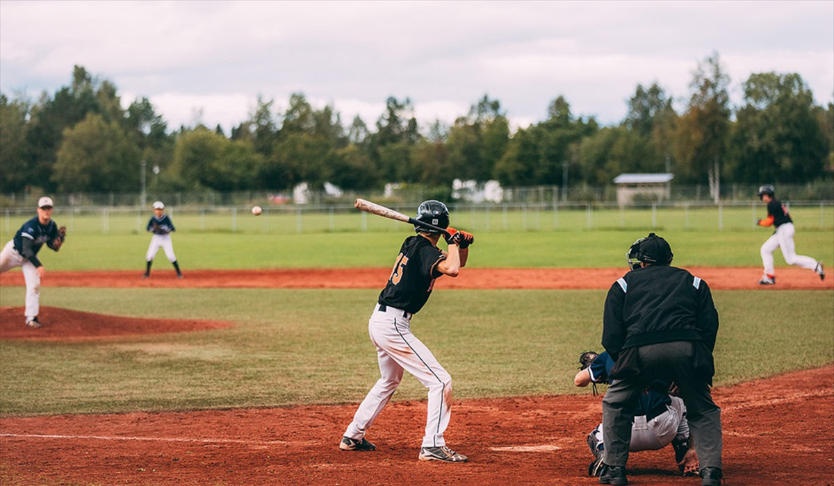 Personer som spelar baseboll